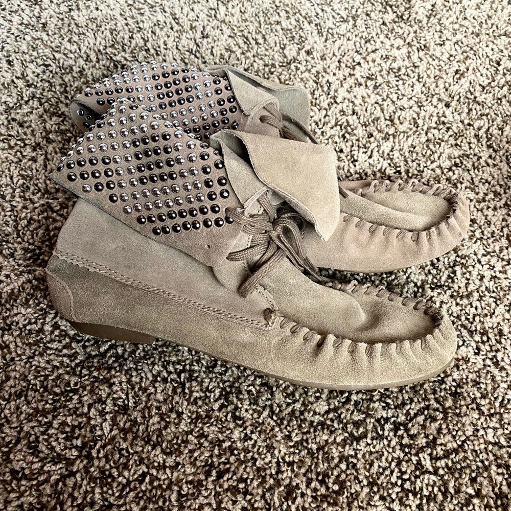 Steve Madden studded moccasin boots